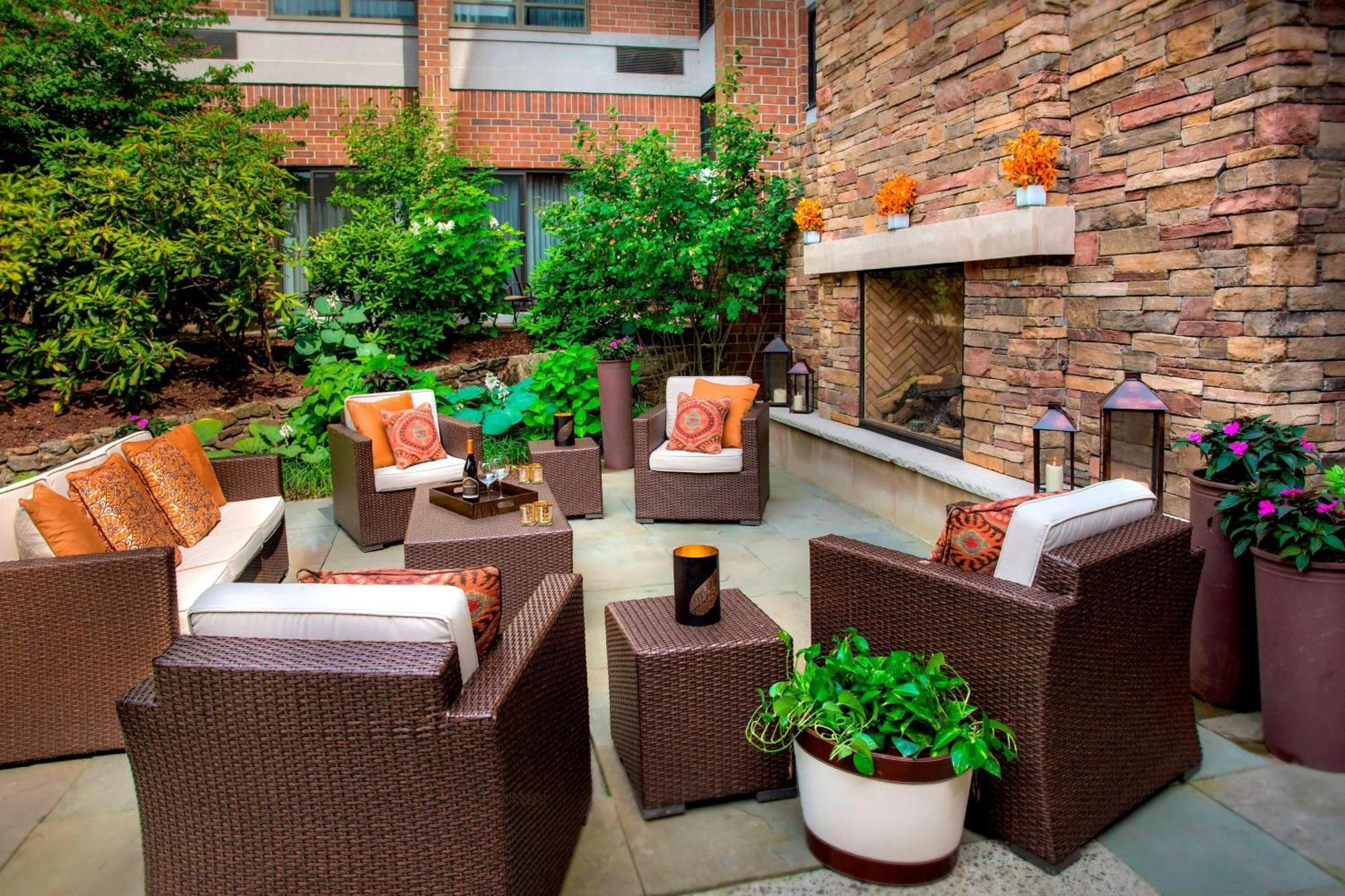 Trumbull Marriott Shelton Exterior photo